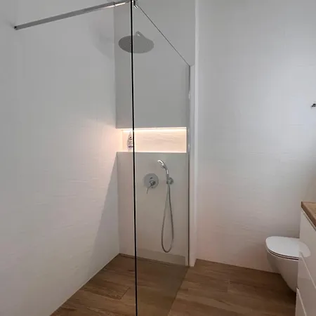 Apartment 70 Metro Warsaw